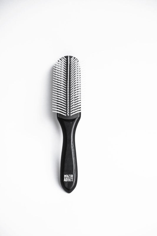 THE HAIR ADDICT DEFINITION BRUSH فرشاة تصفيف