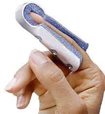 BODYFIX PUNCHED FOLD OVER FINGER SPLINT C002 (S)