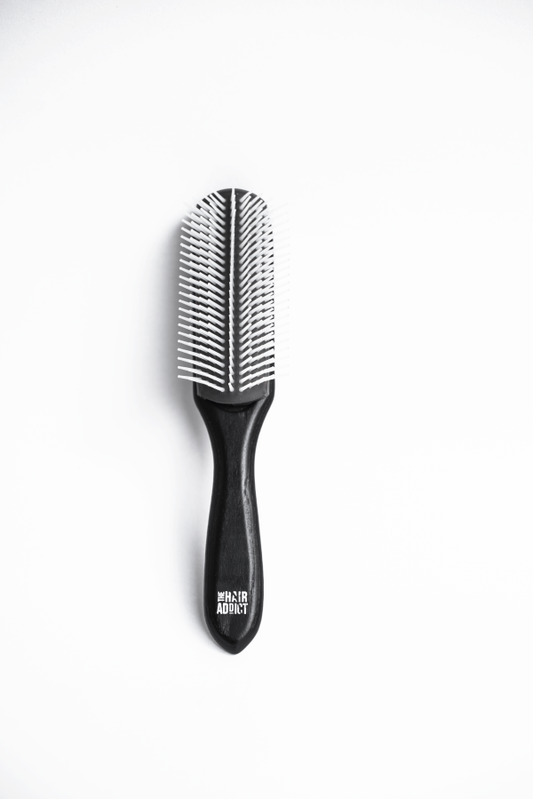 THE HAIR ADDICT DEFINITION BRUSH فرشاة تصفيف اسود