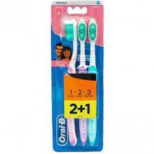 ORAL- B DELICATE WHITE عرض 3 بسعر 2
