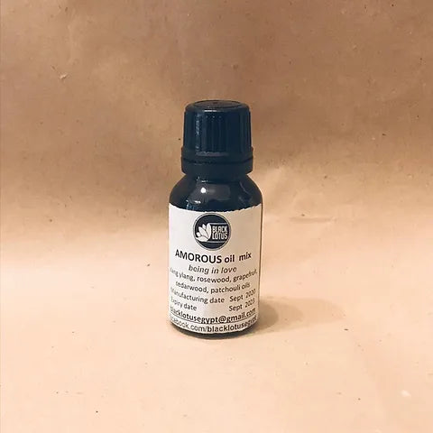 مزيج زيت اللوتس الأسود للحب 15 مل