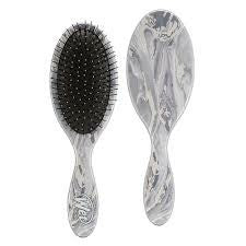 WET BRUSH DETANGLER MARBLE SILVER (6941) فرشة شعر