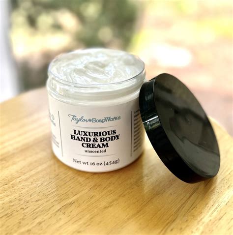 EIGHTEEN HAND BODY CREAM (NAUGHTY GIRL) 60ML