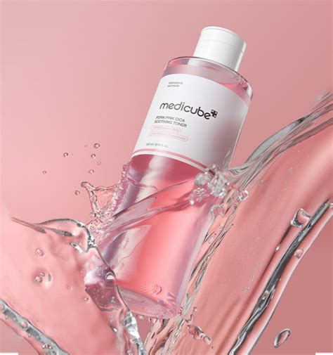 MEDICUBE PDRN PINK CICA SOOTHING TONER 250ML